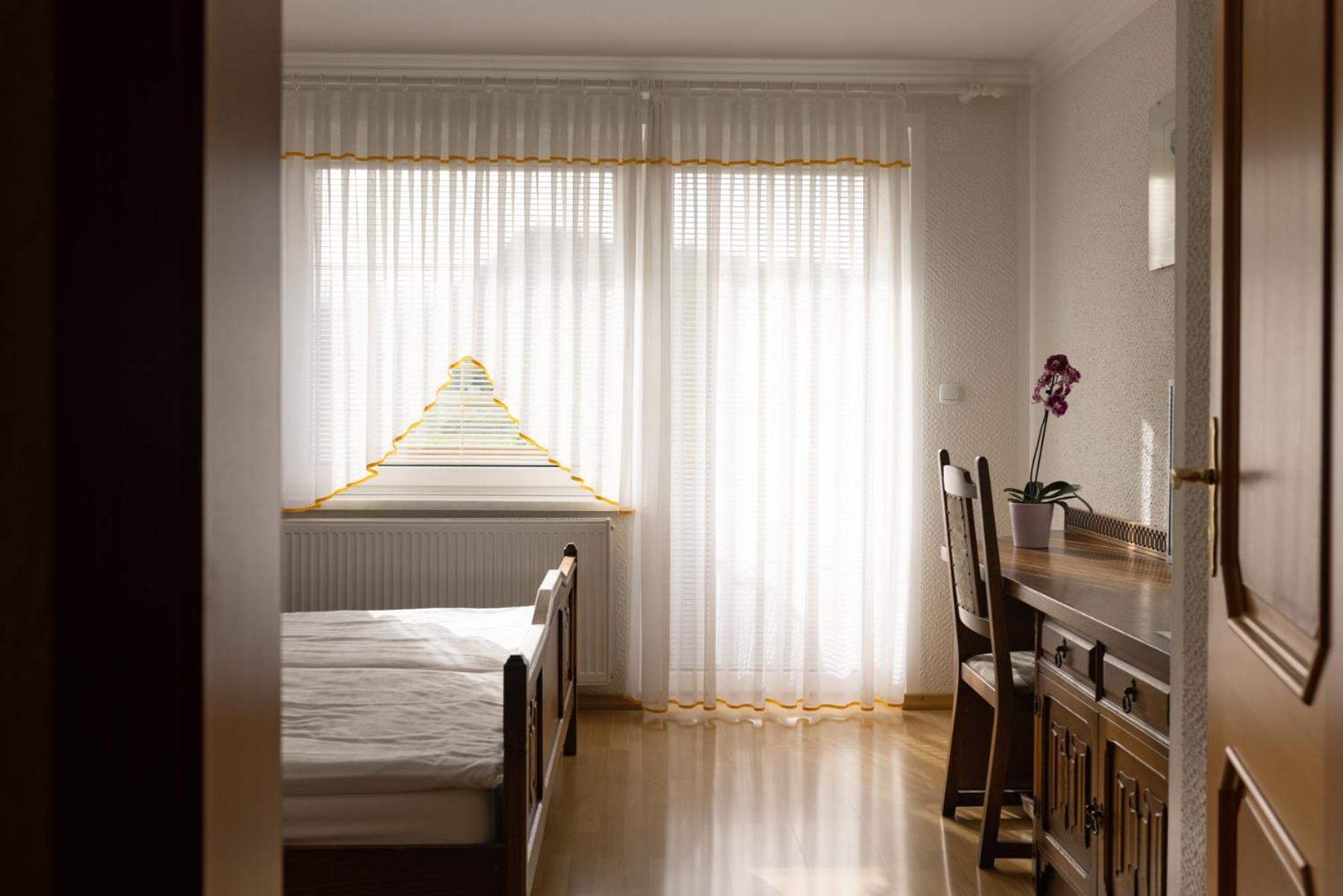 Hotel Gostisce Pri Dveh Petelinih Bled Pokój zdjęcie
